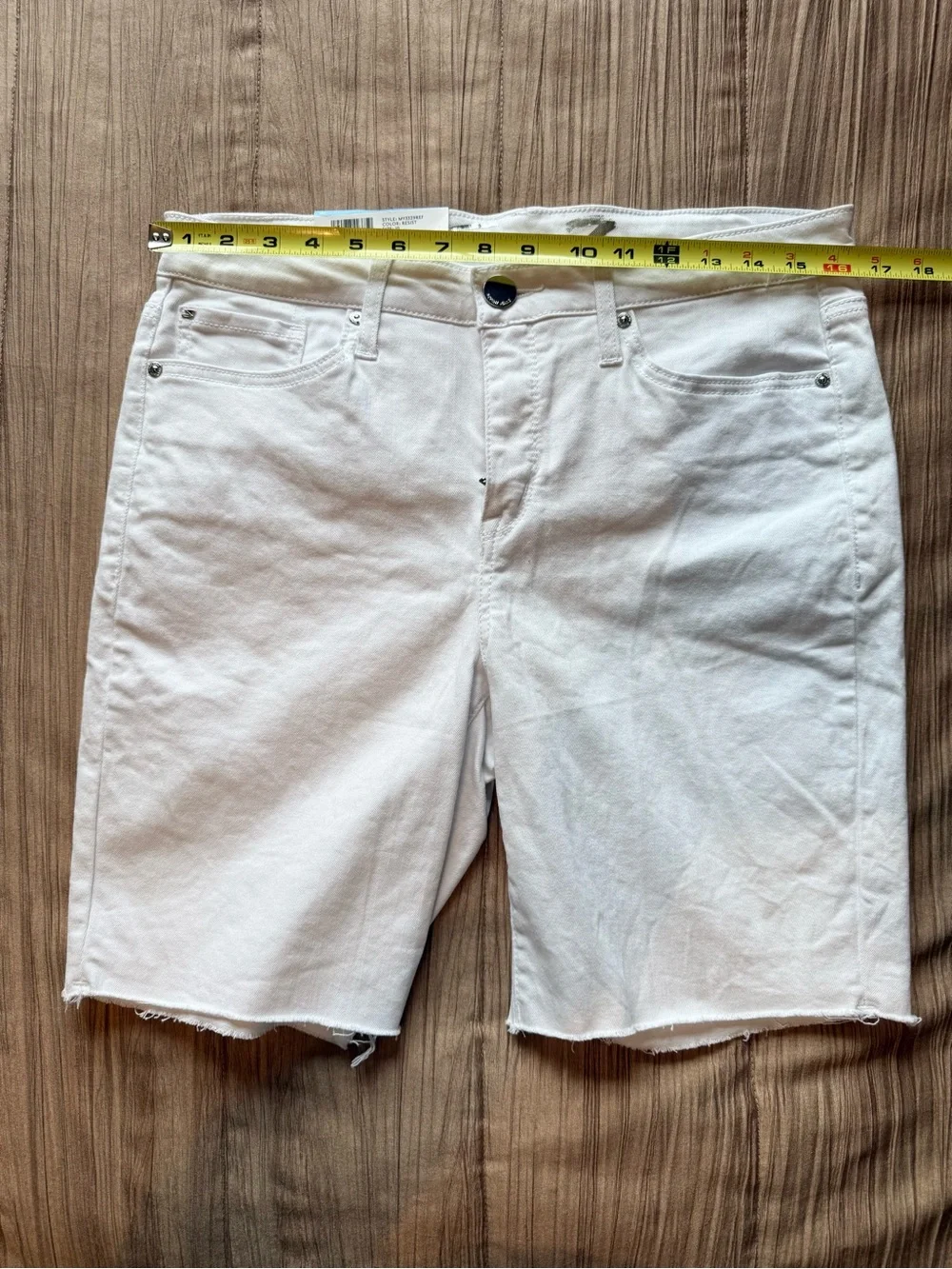 Seven7 Sunset Bermuda Shorts White Denim Frayed Hem 9